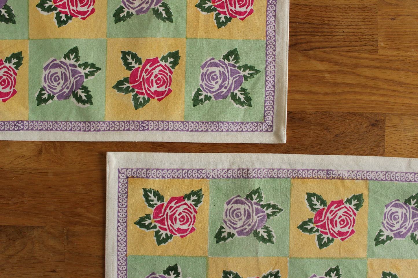 Gulaab in Yellow Placemat